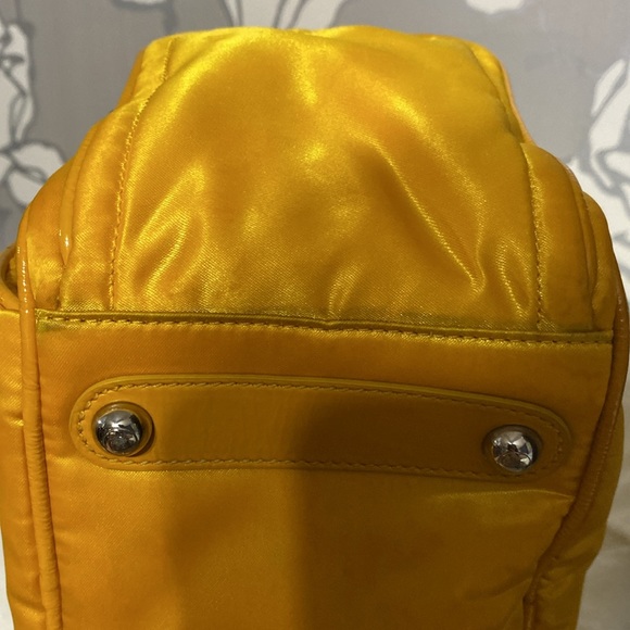 Tod’s small nylon handbag -authentic✅ leather handles✅ firm ✅ - Picture 10 of 17